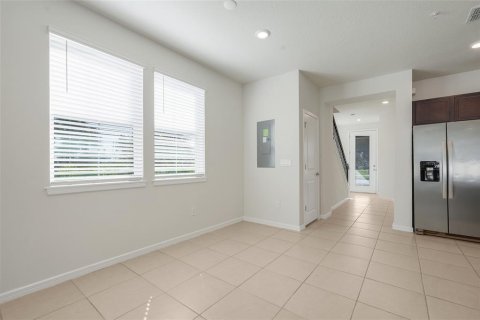 Adosado en venta en Orlando, Florida, 4 dormitorios, 172.89 m2 № 2416780 - foto 10