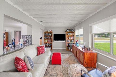 Villa ou maison à vendre à Pinellas Park, Floride: 2 chambres, 148.64 m2 № 2149838 - photo 19