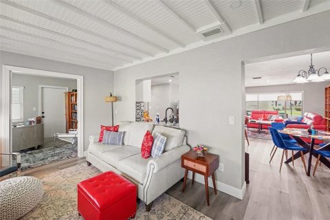 Villa ou maison à vendre à Pinellas Park, Floride: 2 chambres, 148.64 m2 № 2149838 - photo 18