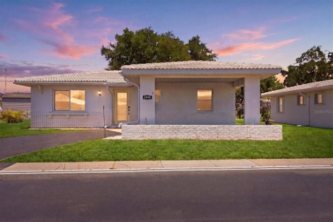 Villa ou maison à vendre à North Port, Floride: 2 chambres, 84.63 m2 № 2094159 - photo 3
