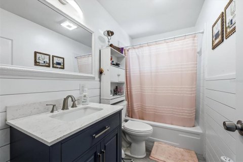 Villa ou maison à vendre à North Port, Floride: 2 chambres, 84.63 m2 № 2094159 - photo 18