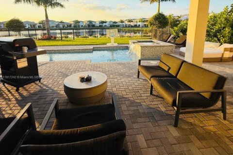 Casa en venta en Boca Raton, Florida, 5 dormitorios, 427.81 m2 № 2013886 - foto 24