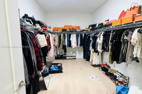 Casa en venta en Boca Raton, Florida, 5 dormitorios, 427.81 m2 № 2013886 - foto 14