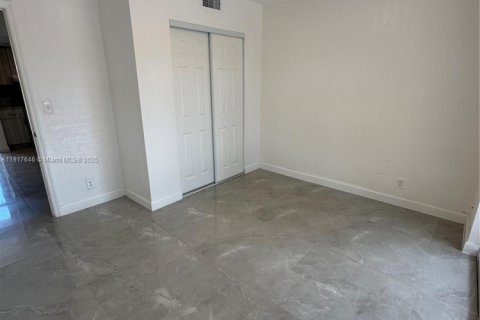 Apartment in Deerfield Beach, Florida 2 bedrooms, 67.82 sq.m. № 1972303 - photo 11