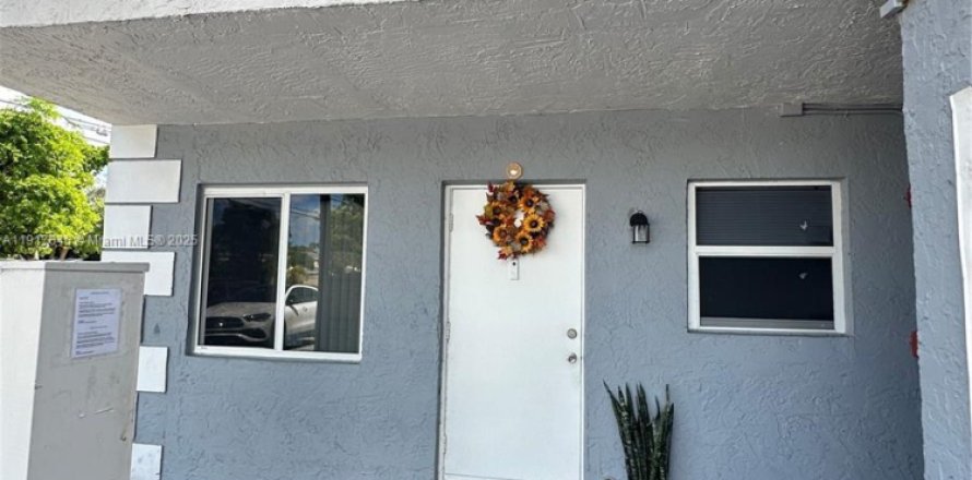 Apartment in Deerfield Beach, Florida 2 bedrooms, 67.82 sq.m. № 1972303