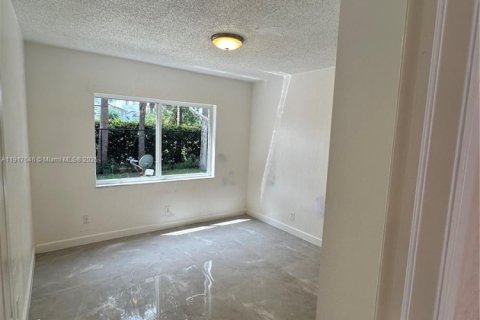 Apartment in Deerfield Beach, Florida 2 bedrooms, 67.82 sq.m. № 1972303 - photo 12