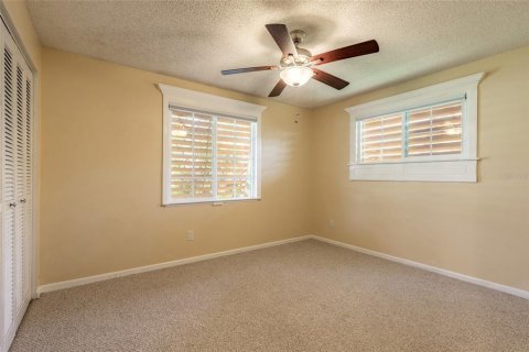 Villa ou maison à vendre à Edgewater, Floride: 3 chambres, 135.64 m2 № 2419215 - photo 6