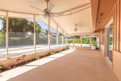 Villa ou maison à vendre à Edgewater, Floride: 3 chambres, 135.64 m2 № 2419215 - photo 29