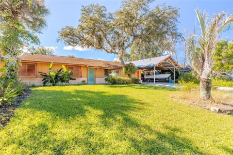 Villa ou maison à Edgewater, Floride 3 chambres, 135.64 m2 № 2419215
