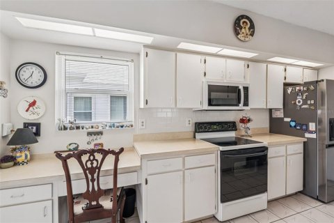 Casa en venta en Sun City Center, Florida, 2 dormitorios, 148.64 m2 № 2118054 - foto 14