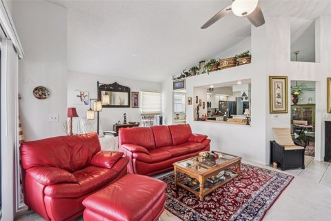 Casa en venta en Sun City Center, Florida, 2 dormitorios, 148.64 m2 № 2118054 - foto 10