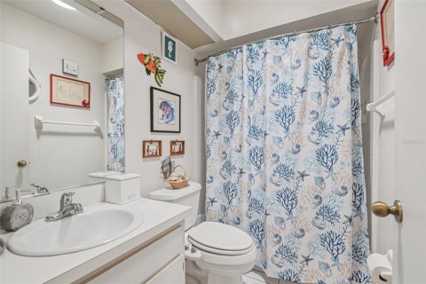 Casa en venta en Sun City Center, Florida, 2 dormitorios, 148.64 m2 № 2118054 - foto 25