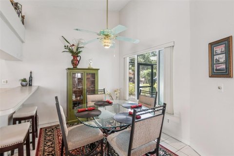 Casa en venta en Sun City Center, Florida, 2 dormitorios, 148.64 m2 № 2118054 - foto 12