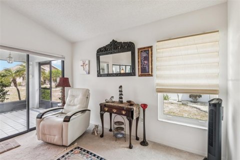 Casa en venta en Sun City Center, Florida, 2 dormitorios, 148.64 m2 № 2118054 - foto 9