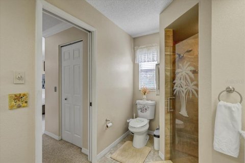 Casa en venta en New Port Richey, Florida, 2 dormitorios, 192.12 m2 № 2210934 - foto 18