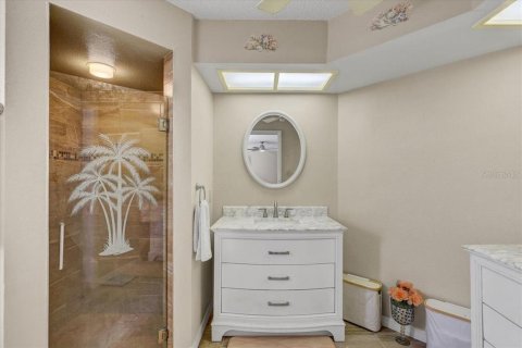 Casa en venta en New Port Richey, Florida, 2 dormitorios, 192.12 m2 № 2210934 - foto 17