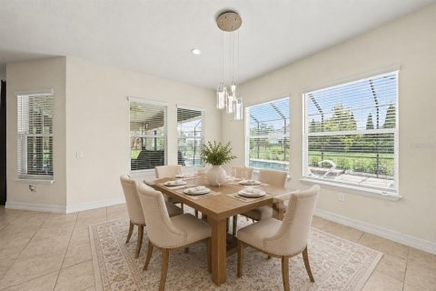 House in Lutz, Florida 5 bedrooms, 414.99 sq.m. № 2157598 - photo 7