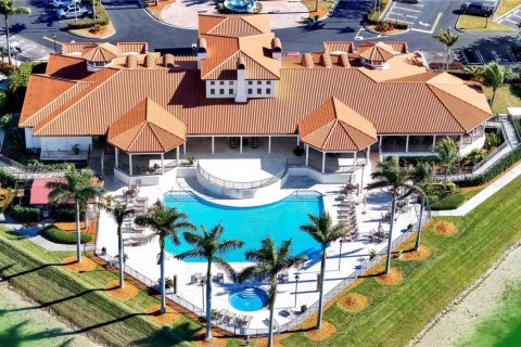 Casa en venta en Cutler Bay, Florida, 5 dormitorios, 438.22 m2 № 2031687 - foto 14