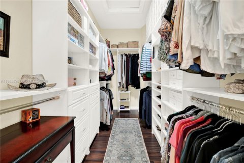 Casa en venta en Cutler Bay, Florida, 5 dormitorios, 438.22 m2 № 2031687 - foto 11