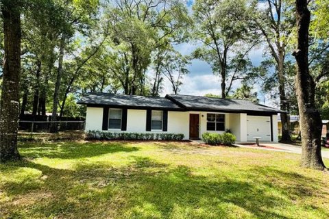Casa en venta en Dunnellon, Florida, 3 dormitorios, 128.21 m2 № 1880982 - foto 1