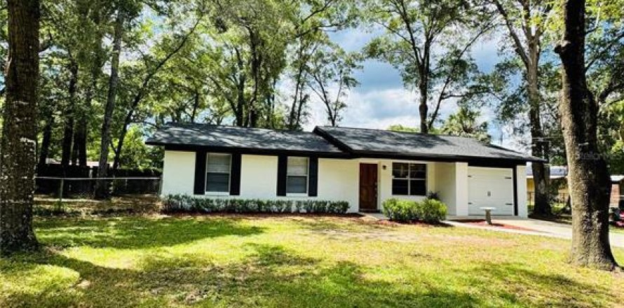 Casa en Dunnellon, Florida 3 dormitorios, 128.21 m2 № 1880982