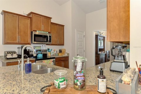 House in North Port, Florida 4 bedrooms, 198.63 sq.m. № 2229757 - photo 20
