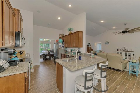 House in North Port, Florida 4 bedrooms, 198.63 sq.m. № 2229757 - photo 22