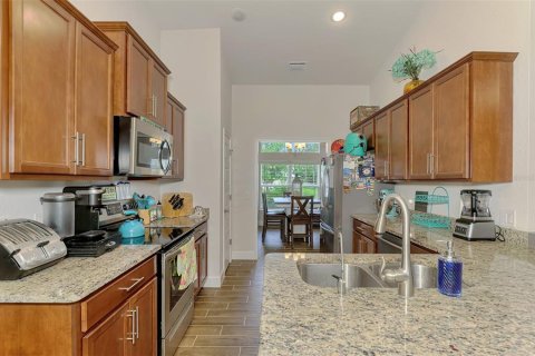 House in North Port, Florida 4 bedrooms, 198.63 sq.m. № 2229757 - photo 21