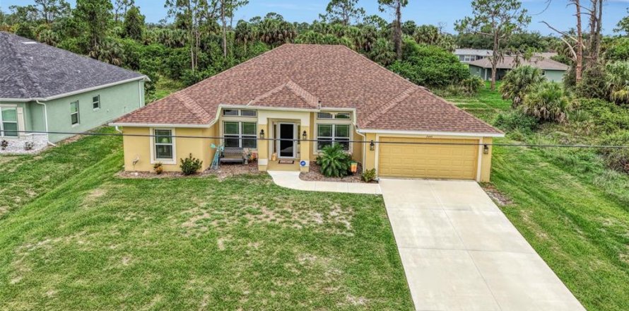 House in North Port, Florida 4 bedrooms, 198.63 sq.m. № 2229757
