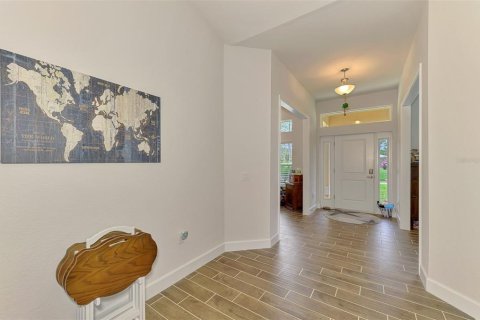 House in North Port, Florida 4 bedrooms, 198.63 sq.m. № 2229757 - photo 10