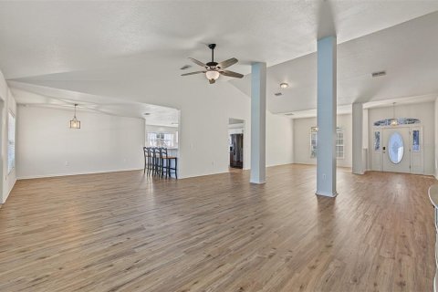 Villa ou maison à vendre à Homosassa, Floride: 4 chambres, 283.26 m2 № 2415033 - photo 16