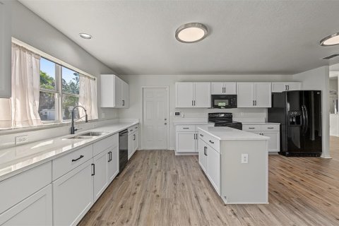 Villa ou maison à vendre à Homosassa, Floride: 4 chambres, 283.26 m2 № 2415033 - photo 24
