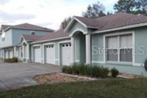 Apartamento en alquiler en Kissimmee, Florida, 3 dormitorios, 117.52 m2 № 1915887 - foto 2