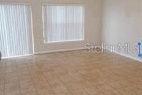 Apartamento en alquiler en Kissimmee, Florida, 3 dormitorios, 117.52 m2 № 1915887 - foto 5