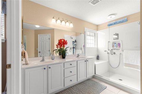 House in Summerfield, Florida 3 bedrooms, 163.88 sq.m. № 1598216 - photo 23