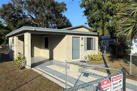 House in Fort Lauderdale, Florida 3 bedrooms, 97.55 sq.m. № 1992999 - photo 21