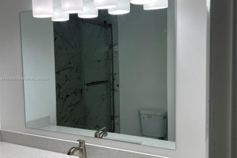 Adosado en alquiler en Plantation, Florida, 4 dormitorios, 187.66 m2 № 1974307 - foto 28