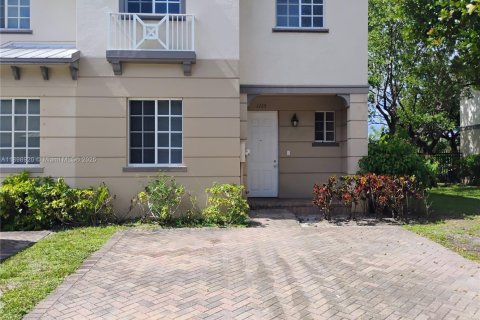 Adosado en alquiler en Riviera Beach, Florida, 4 dormitorios, 149.67 m2 № 1951358 - foto 2