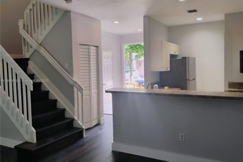 Adosado en alquiler en Riviera Beach, Florida, 4 dormitorios, 149.67 m2 № 1951358 - foto 14