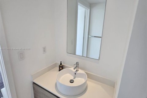 Copropriété à louer à Miami, Floride: 1 chambre, 78.32 m2 № 2056780 - photo 20