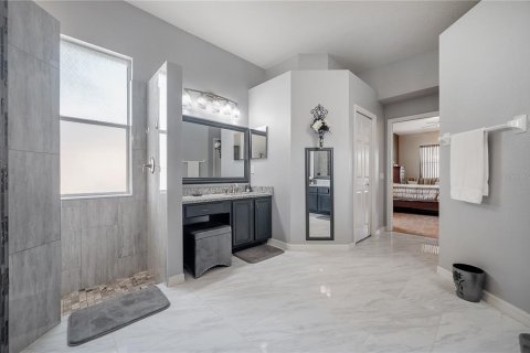 Villa ou maison à louer à Tampa, Floride: 5 chambres, 316.52 m2 № 2437218 - photo 20