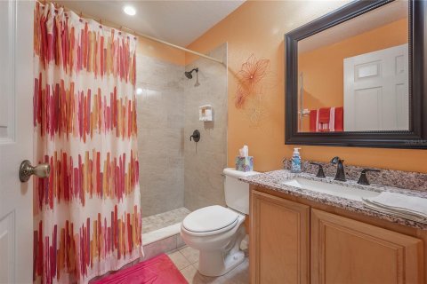Villa ou maison à louer à Tampa, Floride: 5 chambres, 316.52 m2 № 2437218 - photo 27
