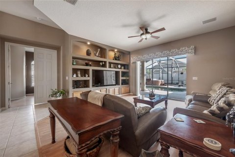 Villa ou maison à louer à Tampa, Floride: 5 chambres, 316.52 m2 № 2437218 - photo 14