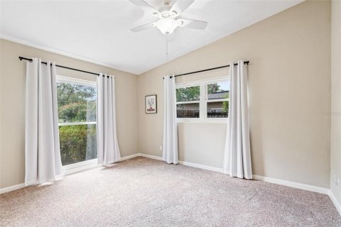 House in Maitland, Florida 3 bedrooms, 145.11 sq.m. № 1884470 - photo 23