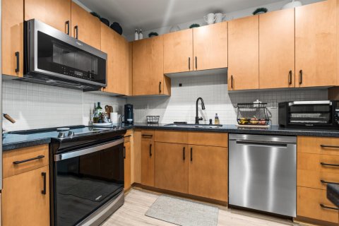 Copropriété à vendre à West Palm Beach, Floride: 1 chambre, 78.6 m2 № 2376030 - photo 15