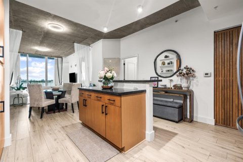 Copropriété à vendre à West Palm Beach, Floride: 1 chambre, 78.6 m2 № 2376030 - photo 13