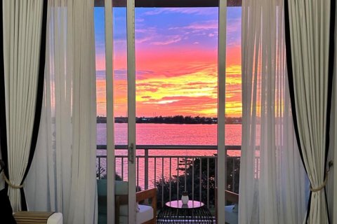 Copropriété à vendre à West Palm Beach, Floride: 1 chambre, 78.6 m2 № 2376030 - photo 26