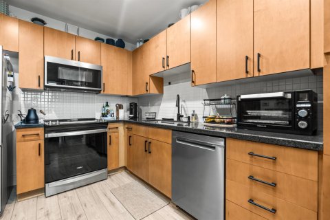 Copropriété à vendre à West Palm Beach, Floride: 1 chambre, 78.6 m2 № 2376030 - photo 16