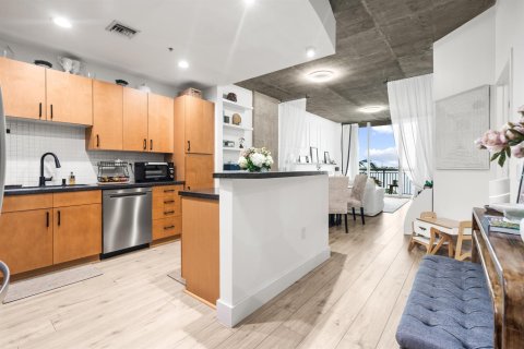 Copropriété à vendre à West Palm Beach, Floride: 1 chambre, 78.6 m2 № 2376030 - photo 12