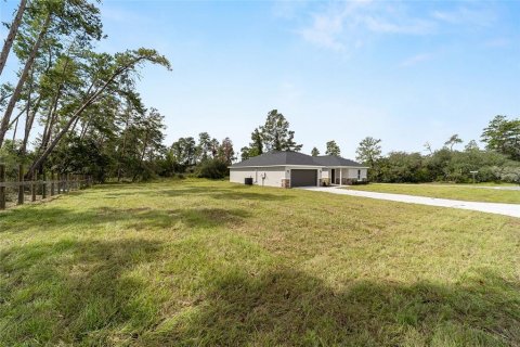 Casa en venta en Silver Springs Shores, Florida, 4 dormitorios, 159.33 m2 № 2097428 - foto 6